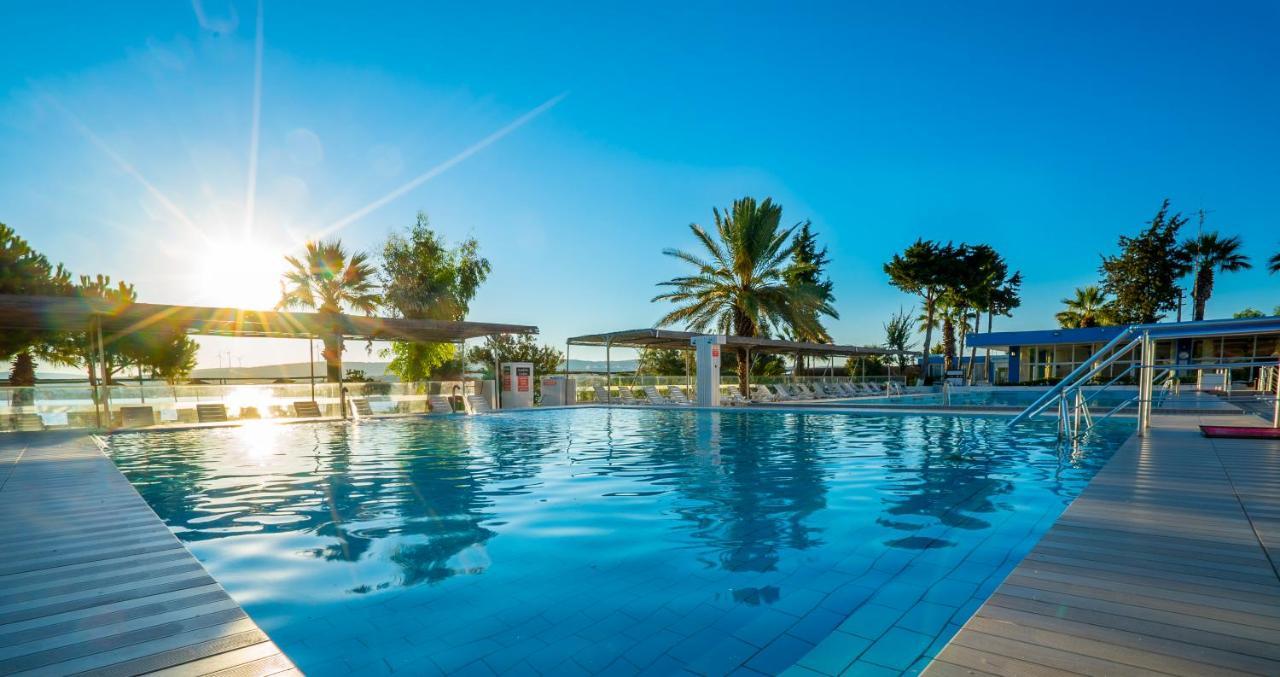 Sifne Thermal Otel Çeşme Exteriör bild